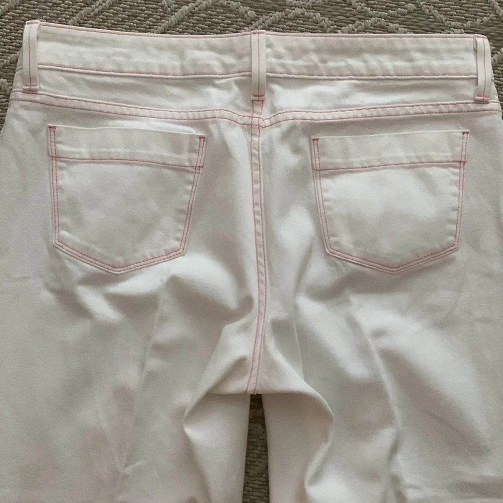 L.L. Bean White Jeans: Pink Stitching accents, Ribbon belt, Bootcut & Wider Leg - Picture 7 of 12